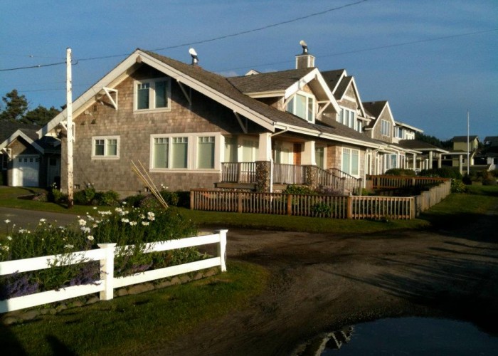 Ocean Street, Cannon Beach